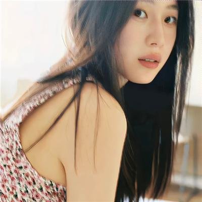 悲情红与黑